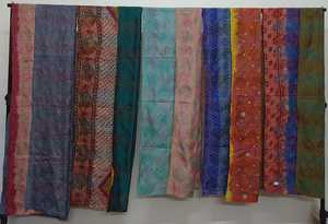 Étoles en soie pure vintage avec broderie Kantha et motifs circulaires lourds - Product Image 2