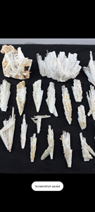 Lote de Cristales de Scolecita Blanca Natural en Forma de Spray, Especímenes Minerales de Maharashtra, India, Venta al Por Mayor - Product Image 1