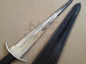 ÉTONNANTE ÉPÉE DE POIGNÉE EN CUIR NOIR MÉDIÉVALE EUROPÉEN EN ACIER À HAUTE TENSION AVEC GAINE EN CUIR NMT-2503 - Product Image 4