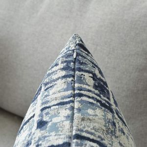 Set di 2 Copricuscini Decorativi Jacquard Blu Navy 18x18 Pollici per Divano, Sedili e Cuscini - Product Image 1