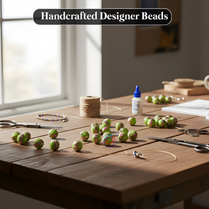 ลูกปัดแก้วดีไซน์เนอร์สีเขียวมะนาวขนาด 16 มม. จาก EXCEL EXPORTS |   ลูกปัดแก้วมูราโน่ทำมือ ลายวนสีทอง ขนาด 8 นิ้ว สำหรับงาน DIY - Product Image 2