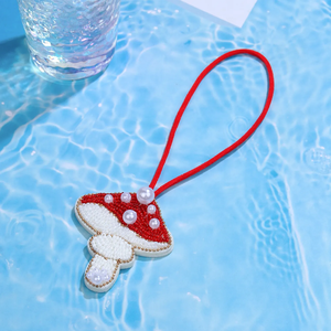 Porte-clés Écologique, Durable et Étanche avec Breloques en Perles de Rocaille, Motifs Chaise à Vœux, Personnages Personnalisés Mignons, Thème Fille Étoile, Idéal pour un Cadeau Quotidien - Product Image 2