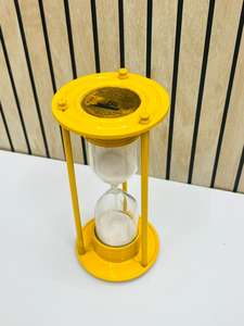 Reloj de arena de aluminio chapado en color amarillo de 8'' con diseño de ángel animal |   Pieza Decorativa Vintage para Mesa de Graduación - Product Image 6