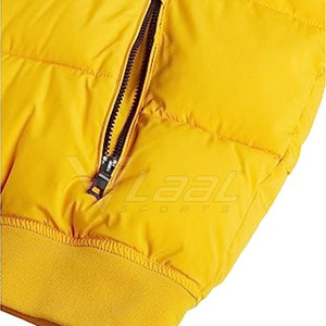 Chaqueta Acolchada para Hombre, Corte Clásico, Esencial para Clima Frío, con Acabado de Tela Premium, Ligera - Product Image 5