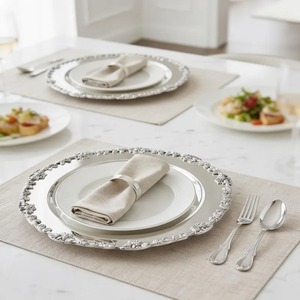 Assiette de service moderne en acier inoxydable, motif floral gravé, écologique, faite à la main, pour les événements de mariage, la table à manger à la maison - Product Image 2