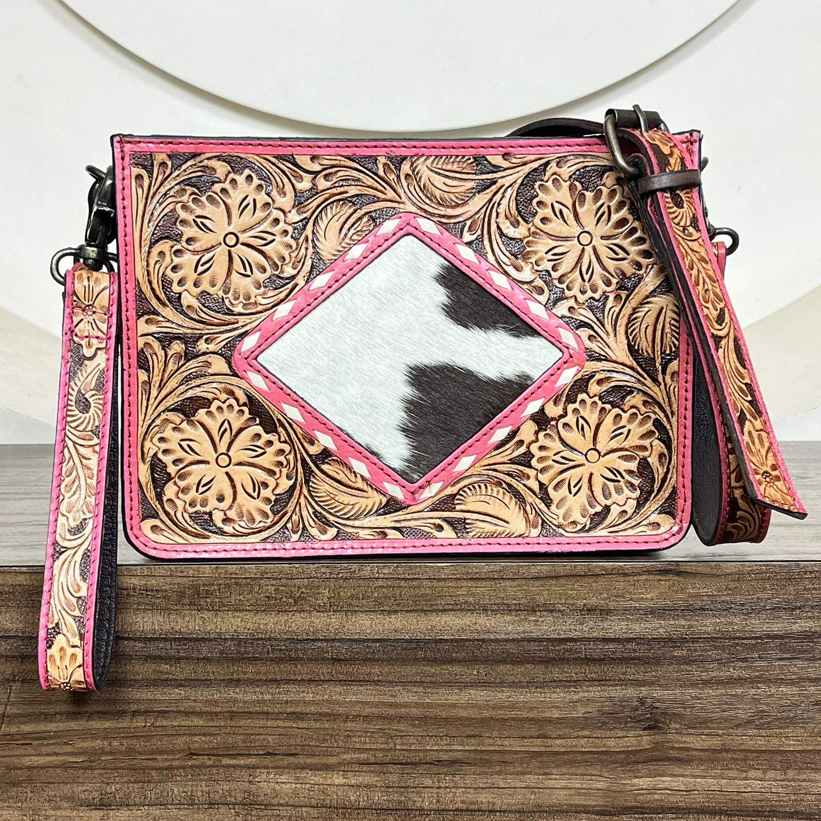 สีน้ำตาล