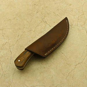 Cuchillo de Caza y Camping EDC de Hoja Fija Forjado a Mano en Acero al Carbono con Acabado Forjado, Mango de Palisandro, Fabricante de Fábrica - Product Image 2