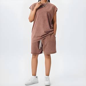 Survêtement d'été personnalisé avec logo, tissu doux, léger, respirant, vêtements de sport de haute qualité, fabrication sur mesure - Product Image 1