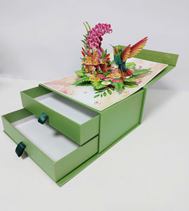 Boîtes rigides faites à la main avec une finition excellente, laminage mat, impression offset, style Raphe, papier kraft recyclable, emballage cosmétique - Product Image 1