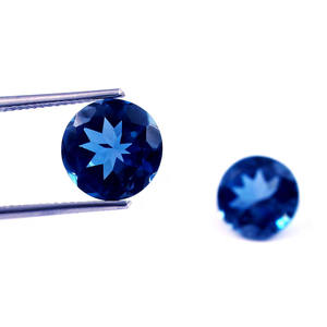 Lote al por mayor de topacio azul de Londres natural facetado y calibrado de 6x6 mm para fabricación de joyas, calidad AAA++ de terceros. - Product Image 2