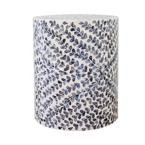 Taburete Redondo Hecho a Mano con Madreperla y Patrón de Hojas Azules, Mueble Otomano Contemporáneo para Sala de Estar - Product Image 1
