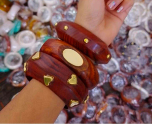 กำไลไม้ทรงกลมทำมือปรับขนาดได้ งานฝีมือธรรมชาติ - Product Image 2