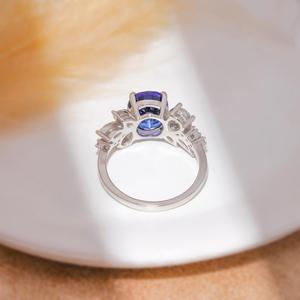 Top Quality Round Diamond <b>Ring</b> with Blue Sapphire <b>Ring</b> for Elegant Wedding Proposal and Engagement <b>Ring</b> Use from <b>Indian</b> Supplier - Product Image 3