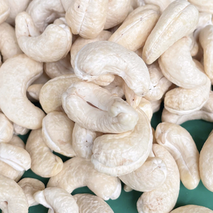 Hot Sale 2023 Raw Cashew <b>Nuts</b> WW180, WW240, WW320, LP Cashew <b>Nuts</b> W240 Cashew <b>Nuts</b> Ready To Ship - Product Image 1