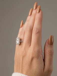 Anillo de compromiso y boda de moissanita con diseño floral y diamantes redondos para mujer, regalo hermoso - Product Image 4