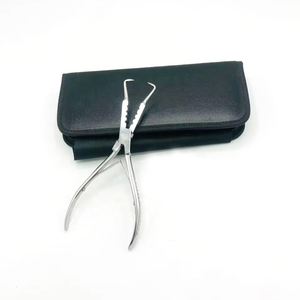 Pince à cheveux à poignée lisse avec embout personnalisé pour extensions de cheveux à micro-anneaux, outil de pose et de retrait d'extensions à boucle - Product Image 1