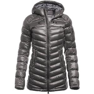 Veste d'hiver pour femmes fabriquée au Pakistan, veste matelassée personnalisée, bavoir en nylon brillant, logo personnalisé, finition de qualité - Product Image 2