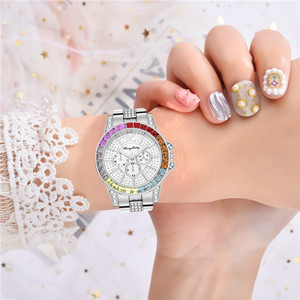 นาฬิกาข้อมือผู้หญิงสีสันสดใส ดีไซน์หรูหรา ประดับเพชร รุ่น 6030 - Product Image 5
