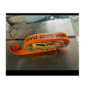 Sangle d'arrimage à cliquet de qualité supérieure, capacité 5 tonnes, 40 mm, avec crochets en J – Sangle de fixation de cargaison robuste - Product Image 1