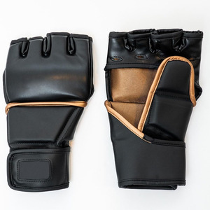 ถุงมือ MMA ครึ่งนิ้ว หนังนุ่ม สีสันปรับแต่งได้ ขนาดใหญ่พิเศษ พร้อมคุณสมบัติป้องกันแบคทีเรีย ระบายความชื้น เหมาะสำหรับใช้งานกลางแจ้ง - Product Image 4