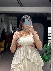 New Designer Women's Wedding/Party Wear Style Designer Lehenga Choli With Koti - Product Image 6