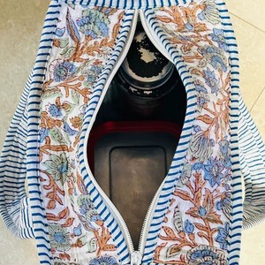 Bolso tote de tela acolchada de diseño con estampado floral, de algodón suave, gran capacidad, informal, para viaje, para mujer. - Product Image 3