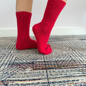 Wholesale MONGOLIA Sheep Wool <b>Crew</b> <b>Socks</b> for <b>Women</b> Solid Red Breathable Knitted For Daily Casual Wear Adults OEM ODM - Product Image 6