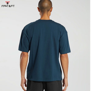 เสื้อยืดผู้ชายสไตล์วินเทจ ผ้าถักเนื้อแน่น 180 กรัม ผลิตจากฝ้ายที่เป็นมิตรต่อสิ่งแวดล้อม ระบายอากาศได้ดี เหมาะสำหรับใส่ลำลองในฤดูร้อน แขนสั้น ไม่มีลาย - Product Image 2