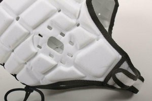 Casque de protection personnalisé 7On7 pour jeunes, idéal pour les sports nautiques, le flag football, la protection de la tête, et la protection souple pour casque de football américain. - Product Image 3