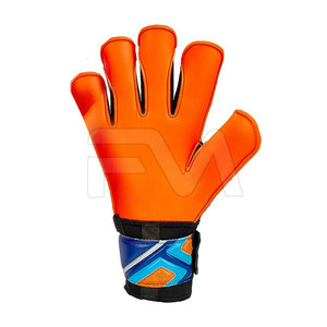 Vente en ligne d'accessoires sportifs : Gants de gardien de but fabriqués au Pakistan, équipement de protection, gants de gardien de but - Product Image 3