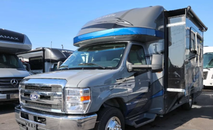 2024 2023 202 2021 Used Camper Rvs Gulf Stream RVs BT Cruiser 5235 Luxury MOTORHOMES Rvs Used for Camping - Product Image 4
