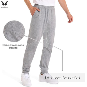 Pantalon de sport personnalisé pour homme, coupe athlétique, anti-transpiration, uni, en mélange coton-polyester, pour fitness - Product Image 3