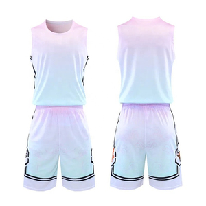 Uniforme de Baloncesto Premium Personalizado por Sublimación, Jersey y Pantalones Cortos Transpirables para Partidos de Competición - Product Image 4