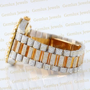 Testeur de diamants de haute qualité visage vert cadran romain D VVS entièrement glacé Moissanite diamant deux tons Hip Hop montre pour hommes - Product Image 5