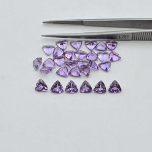 พลอยอเมทิสต์จากบราซิลธรรมชาติขนาด6มม. อัญมณีหลวมเจียระไนเป็นล้านล้านชิ้นหินอเมทิสต์สีม่วงเกรด AAA เครื่องประดับชั้นดีราคาต่ำสุด - Product Image 3