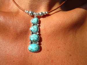 Pendentif Turquoise en Argent Sterling, Breloque Perlée, Style Bohème, Fait Main, Vintage, Bijou de Fiançailles NIKHIL GEMS, Unisexe, Sertissage Clos - Product Image 1