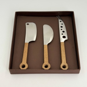 Juego de 3 Utensilios para Queso de Acero Inoxidable de Alta Calidad con Mango de Madera para Uso en el Hogar, Restaurantes y Hoteles - Product Image 2