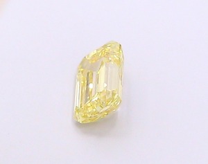 Diamant synthétique CVD 1,08 carat, jaune clair fantaisie, taille émeraude, VS1, EX Poli, prix usine, diamant de laboratoire en vrac pour bagues personnalisées - Product Image 3