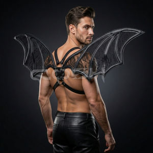 Arnés de Alas de Murciélago con Encaje Gótico, Correas de Cuero Sintético Negro con Paneles de Malla Floral, Accesorio Ajustable para Disfraz de Halloween - Product Image 5