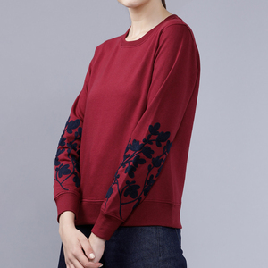 เสื้อสเวตเชิ้ตโอเวอร์ไซส์ OEM คอกลม ปักตัวอักษร ทรงหลวม ไหล่ตก แขนยาว ผลิตตามสั่ง เสื้อสเวตเชิ้ตผู้หญิง ผ้าฝ้าย - Product Image 6