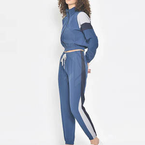 Ensemble de survêtement décontracté pour femmes, motif uni, écologique, à capuche, 2 pièces, long, en coton mélangé, doublure, hiver, confort supplémentaire - Product Image 6