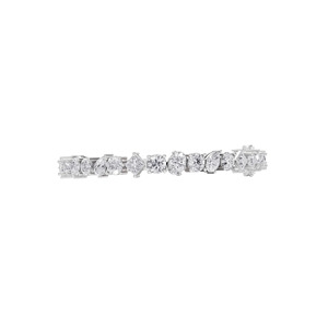 Pulsera de compromiso y boda Aarinya para mujer, con diamantes cultivados en laboratorio, chapada en oro de 14K, corte clásico alternado de pera, princesa y ovalado. - Product Image 5