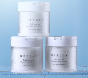 แผ่นโทนเนอร์บำรุงผิวหน้า NEEDLY Luxury Daily Toner Pad 80 แผ่น สำหรับทุกสภาพผิว - บรรจุภัณฑ์เพื่อการใช้งานที่สะดวก - Product Image 3