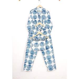 ชุดนอนฤดูร้อนสำหรับผู้หญิง ผ้าฝ้ายนุ่ม ระบายอากาศได้ดี ชุดนอนทรงเข้ารูป ลายดอกไม้ ชุดนอนเป็นของขวัญสำหรับผู้หญิง ชุดนอนใส่สบาย - Product Image 5