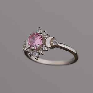 Bague Hécate en tourmaline rose en forme de croissant de lune, en argent sterling fait main, certifiée IGI, bijou statement Art Déco pour femmes et hommes, style gothique - Product Image 3