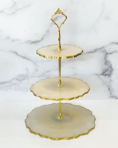 Support de service à 3 niveaux en résine durable, présentoir alimentaire décoratif moderne pour la maison, la salle à manger et la cuisine - Product Image 2