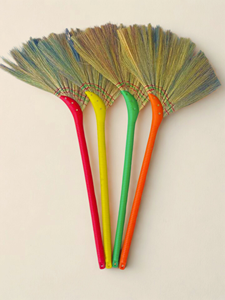 Escoba de hierba vietnamita ecológica al por mayor - Escoba de limpieza suave de primera calidad para el hogar y el jardín - Product Image 5