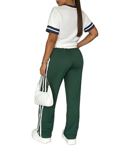 Ensemble décontracté pour femmes en tissu fibreux |   T-shirt à col rond et manches courtes et pantalon long, options multicolores, toutes saisons, détail cordon de serrage - Product Image 4