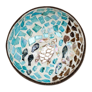 Vente en gros de bols en coquille de noix de coco gravés de haute qualité, durables, uniques, artisanaux, polis, écologiques, végétaliens - Product Image 1