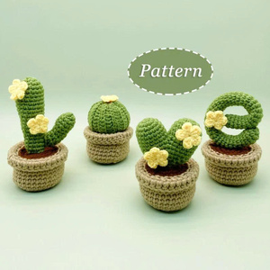Combo de 4 articles en crochet faits à la main, cactus LOVE, signification du crochet, cadeau pour la fête des mères - Product Image 1